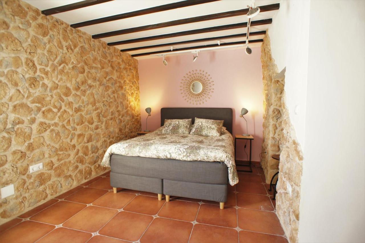 La Cueva Villa Алтеа Екстериор снимка